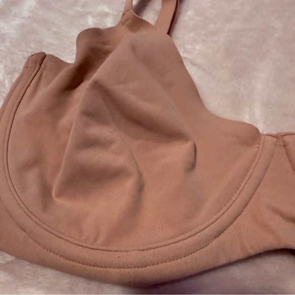 [Skims] bra - Picture 4 of 7
